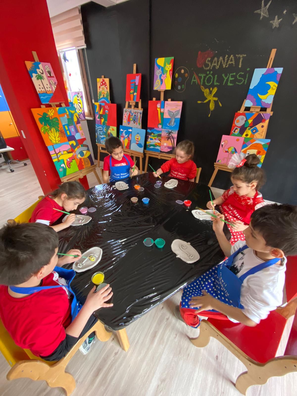 Neşeli Çocuklarımız